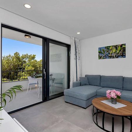 Central Beach Apartments Tučepi المظهر الخارجي الصورة